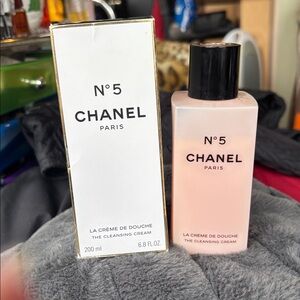 CHANEL Paris N°5 The Cleansing Cream 200ml (6.8 fl oz).  Lightly Used.  Disc.
